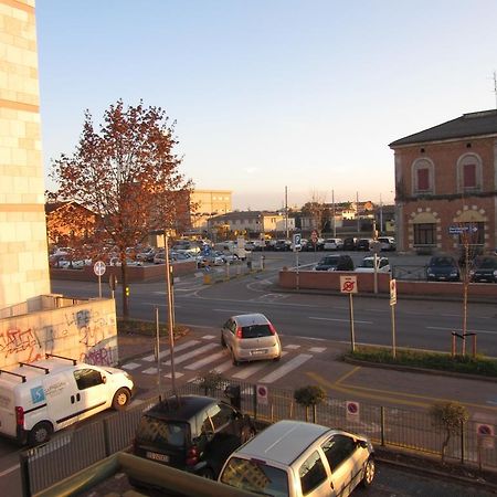 Zara Apartment Treviso Bagian luar foto