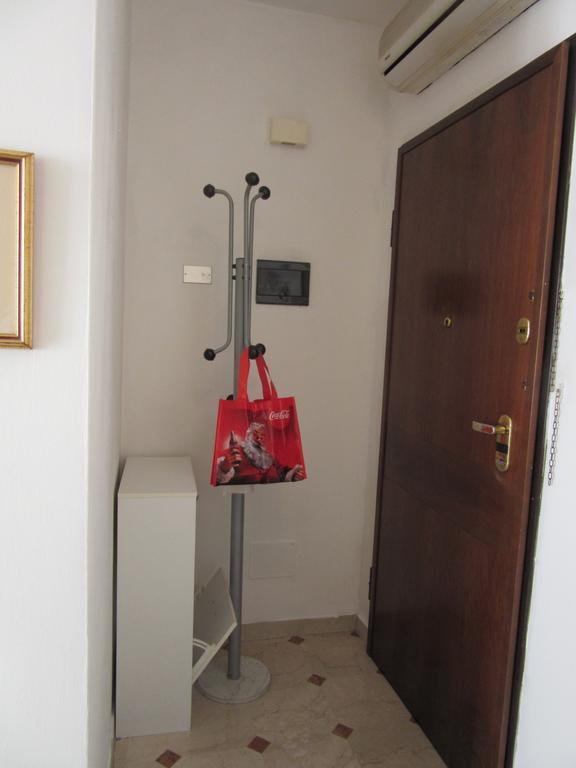 Zara Apartment Treviso Bagian luar foto