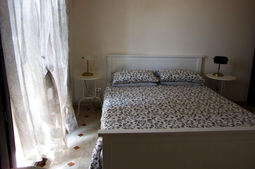 Zara Apartment Treviso Bagian luar foto