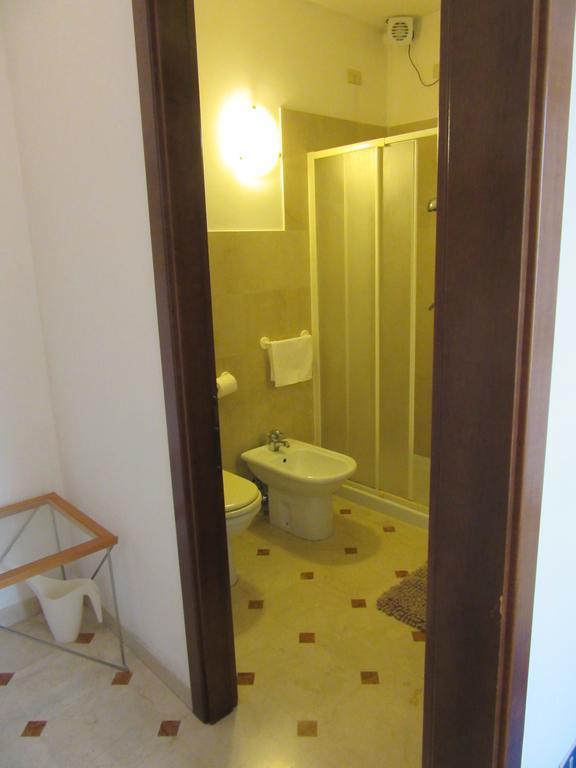 Zara Apartment Treviso Bagian luar foto