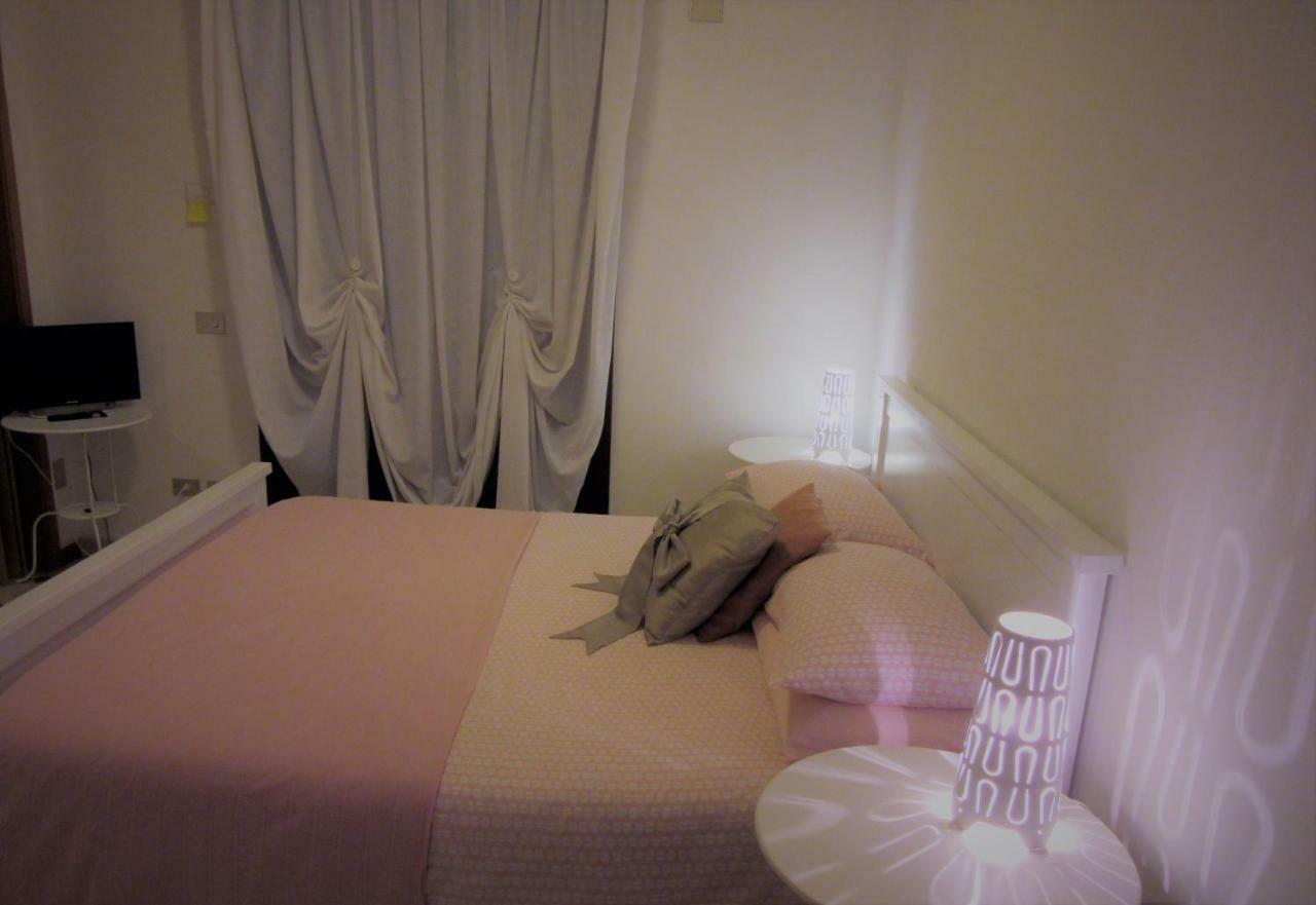 Zara Apartment Treviso Bagian luar foto