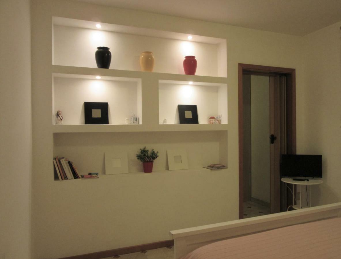 Zara Apartment Treviso Bagian luar foto